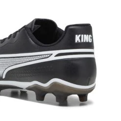 Puma King Match Play FG/AG Men's Football Boots Black / White 13 Puma King Match Play FG/AG Men's Football Boots Black / White -Outdoor Clothing Store 107570 01 bv