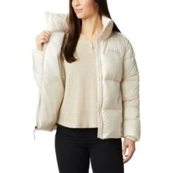 Columbia Women's Puffect™ Jacket Chalk -Outdoor Clothing Store 1864781 191 a3