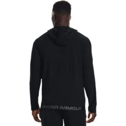 Under Armour Men's Woven Perforated Windbreaker Black / Pitch Gray -Outdoor Clothing Store s7.v5 1370499 001 bc