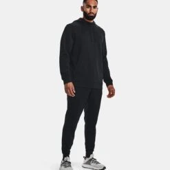 Under Armour Men's Armour Fleece® Hoodie Black -Outdoor Clothing Store v5 1373353 001 fsf