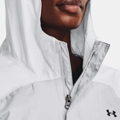 Under Armour Women's UA Stormproof Cloudstrike 2.0 Jacket White / Halo Grey -Outdoor Clothing Store v5 1374645 100 hood